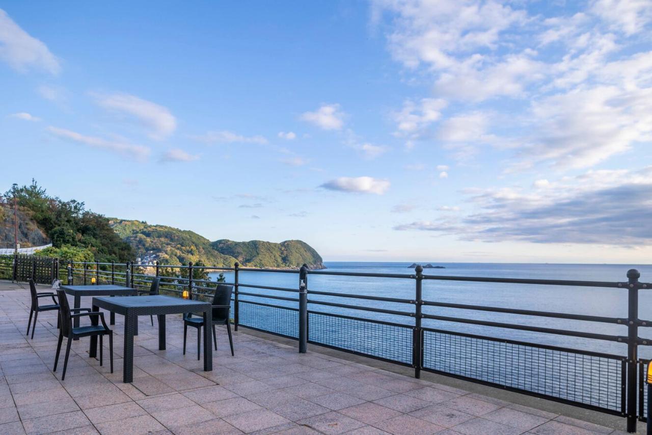 Hotel Nami Kumano Exteriör bild