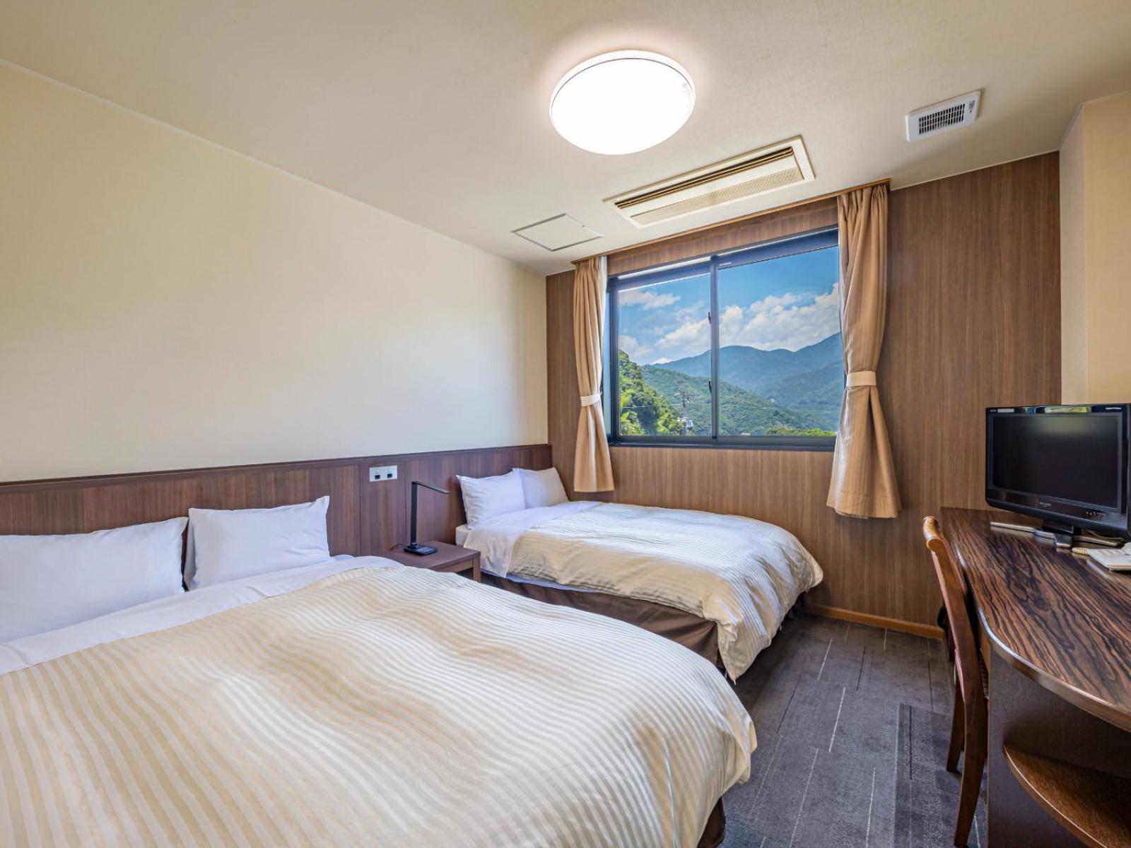 Hotel Nami Kumano Exteriör bild