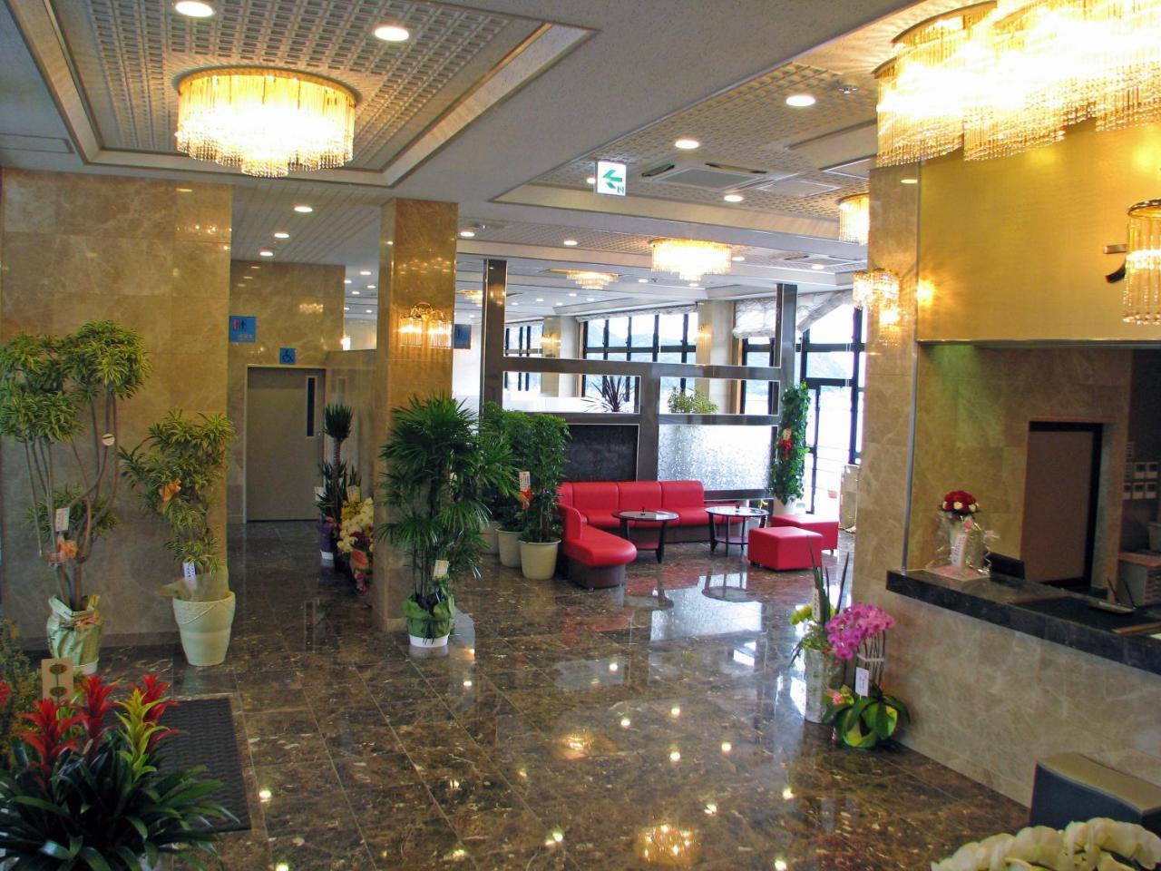 Hotel Nami Kumano Exteriör bild